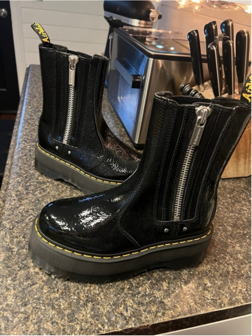New Dr Martens Chelsea Max Distressed Platform Boots 6 - Picture 9 of 10